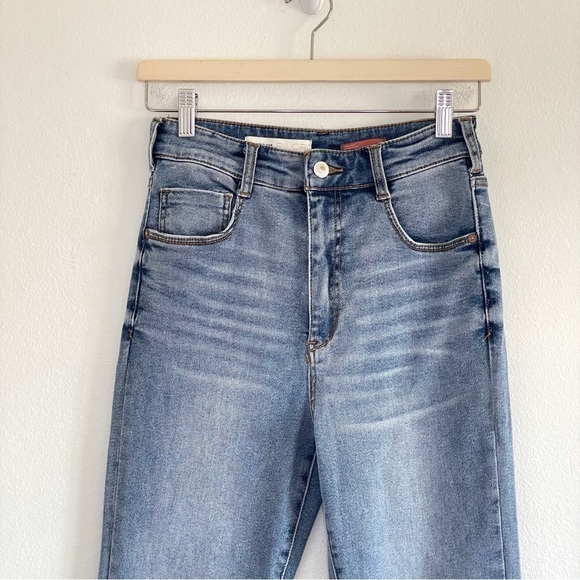 Anthropologie Pilcro High Rise Cigarette Slim Straight Released Hem Jean 26 - Picture 8 of 15